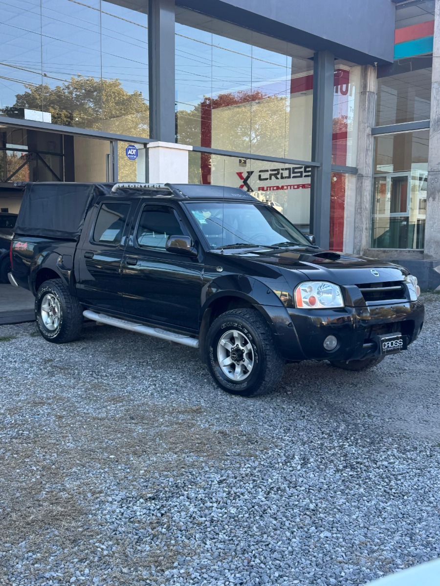 Nissan Frontier SE 4x4