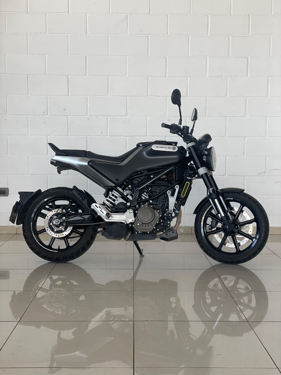 Husqvarna Svartpilen 200